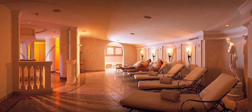 Hotel Garni Dolomieu セルヴァ・ディ・ヴァル・ガルデーナ エクステリア 写真